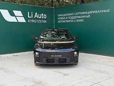 kaiyi e5: Lixiang i6: 2025 г., Автомат, Электромобиль, Кроссовер — 1