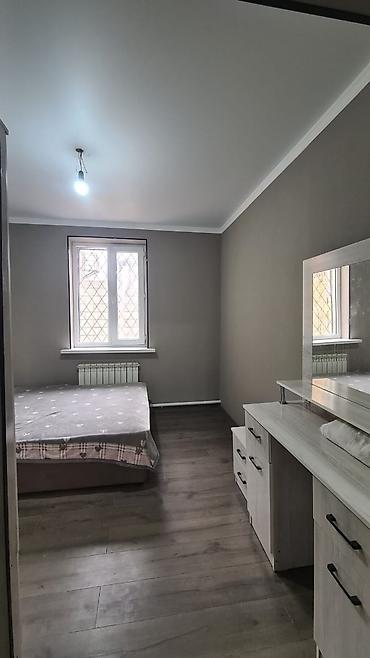 Продажа полдома: ЮНУСАЛИЕВА/АХУНБАЕВА! 4-х комнатный дом! ПРОСТОРНЫЙ ДВОР покрыт at lalafo.kg — 11 Продажа полдома: ЮНУСАЛИЕВА/АХУНБАЕВА! 4-х комнатный дом! ПРОСТОРНЫЙ ДВОР покрыт — 11