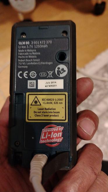 Məsafə ölçənlər, ruletkalar: Bosch GLM 80 Professional lazer məsafəölçən. Cihaz üzərində görünən — 1