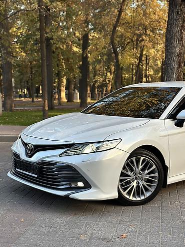 camry 2020: Toyota Camry: 2018 г., Автомат, Бензин, Седан — 4