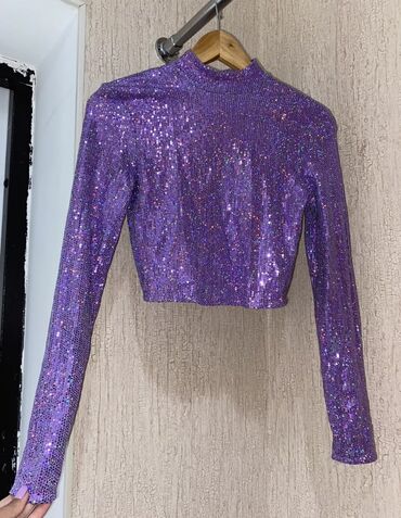 Futbolka və maykalar: Koftanın ölçülər 38-M. L-40 Bədənlərə uyğundu. Materalı əla təzə — 12