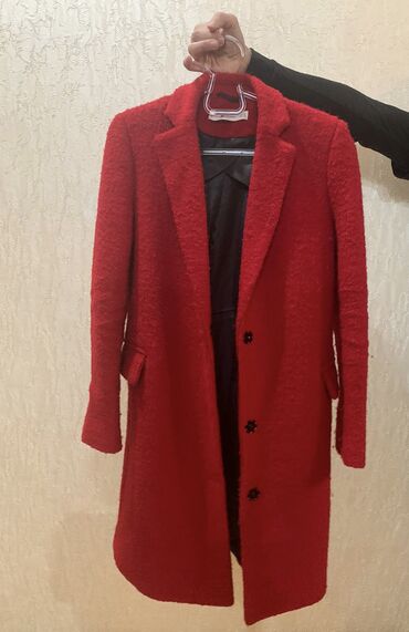 palto modelleri: Palto Mango, XS (EU 34), rəng - Qırmızı