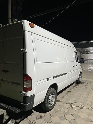 ender s: Mercedes-Benz Sprinter 313 CDI, цельнометаллический фургон, длинная — 4
