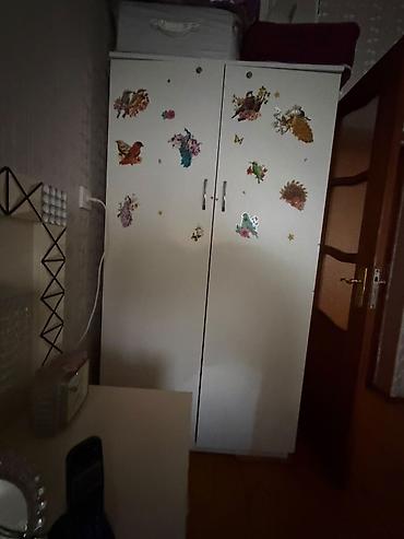 Uşaq dolabları: Uşaq otağı üçün iki qapılı dolab - Rəng: ağ - Ön hissə: quşlar — 1