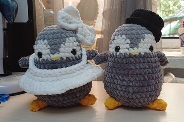 сердце из пряжи: Влюблённые пингвинчики🐧💝 Рост ~15 см; Связаны крючком из плюшевой