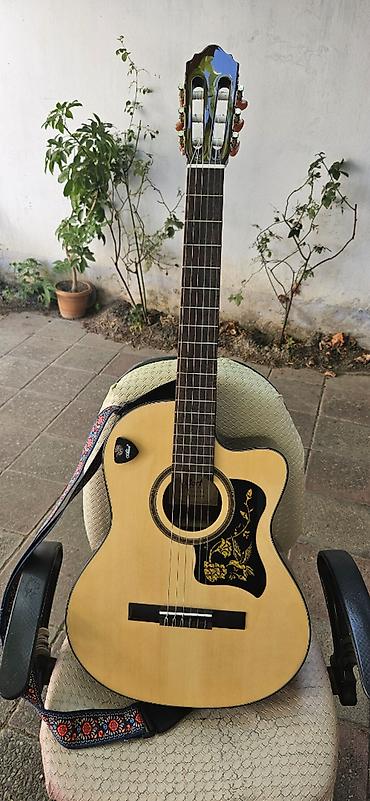 Akustik gitara, 6 sim, İşlənmiş, Ünvandan götürmə lalafo.az -da Akustik gitara, 6 sim, İşlənmiş, Ünvandan götürmə