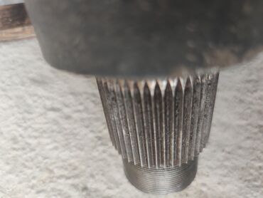 Другие детали рулевой части: Представляем рулевой редуктор с каталожным номером 0020. Эта деталь — 7