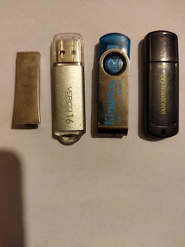 ucuz modemler: USB fleş yaddaş dəstəsi Məhsullar: - Transcend USB fleş — 16 GB (qara — 3