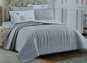 p. s. loznica слике: Prekrivač za krevet sa jastučnicama – elegantni pikovani set - Tip — 1