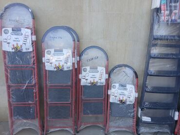 Nərdivanlar: Bu, müxtəlif məqsədlər üçün uyğun olan qatlanan pilləli nərdivandır — 7