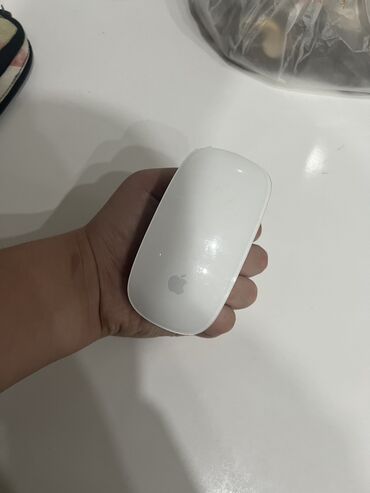 işlənmiş komputerler: Apple mouse bluetooth nan qosulur sagi yeri var