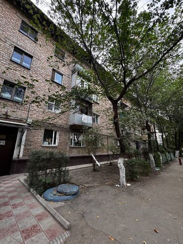 купить квартиру в бишкеке без ремонта: 1 комната, 31 м², Хрущевка, 4 этаж, Старый ремонт