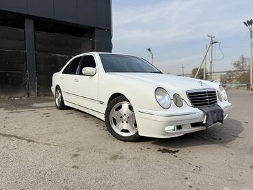 спринтер боковой стекло: Mercedes-Benz E-Class: 2001 г., 3.2 л, Автомат, Бензин, Седан