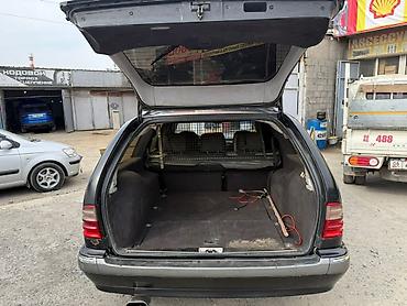 мерс 210 механика: Mercedes-Benz E-Class: 2000 г., 2.4 л, Механика, Бензин, Универсал — 5