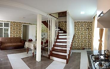 iceriseher ucuz kiraye evler: 🏡 Qəbələdə Günlük Kirayə Villa 📍 Ünvan: Qəbələ rayonu, Polad Həşimov — 6