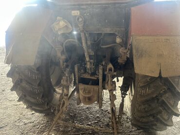 Тракторы МТЗ (Беларус): Модель: 1221, Б/у, 2012 г., С пресс-подборщиком — 4