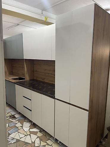 silver kitchen: Кухонные гарнитуры модульной серии - Современный дизайн: гладкие — 3