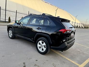 Toyota: Toyota RAV4: 2021 г., 2.5 л, Автомат, Гибрид, Кроссовер — 4