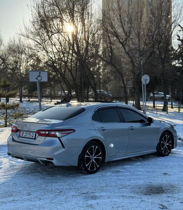 Toyota: Toyota Camry: 2018 г., 2.5 л, Автомат, Бензин, Седан