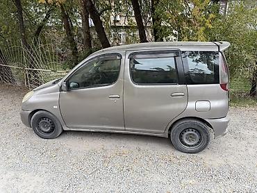 mg 5: Toyota Funcargo: 2002 г., 1.5 л, Автомат, Бензин, Минивэн — 4