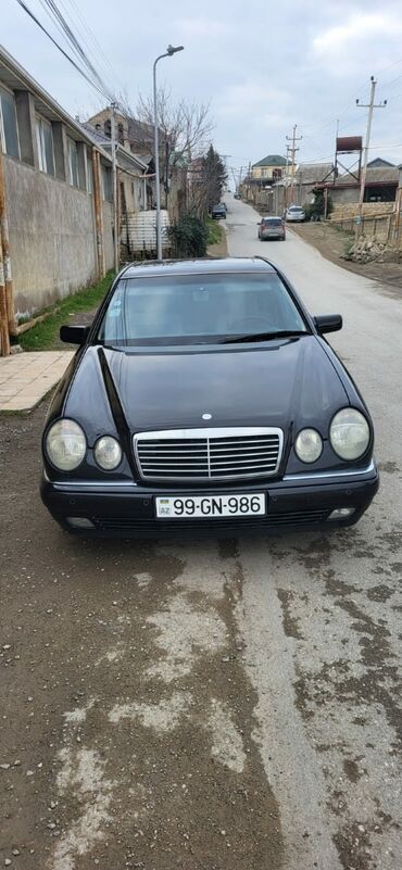 mercedes atego qiymeti: Mercedes-Benz E 220: 2.2 l | 1999 il Sedan