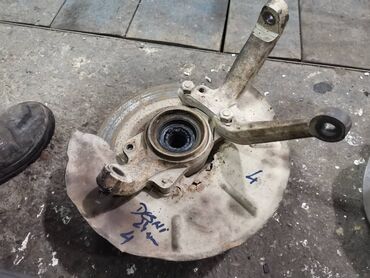 Auto delovi: Glavcina desnog prednjeg tocka Lada 2121,21213 Niva 24mm br.4 — 5