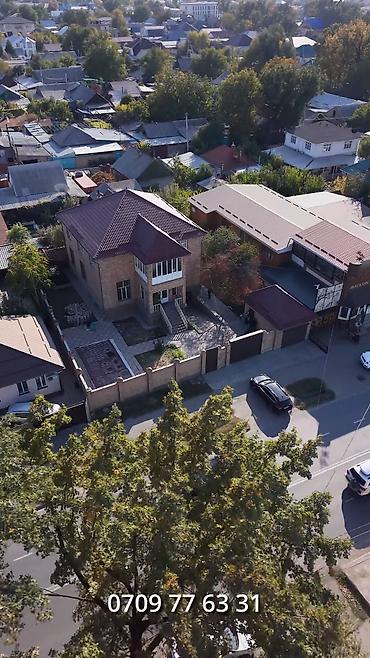 ленинградска: 5 комнат, 245 м², 7 соток, Бишкек, Собственник — 2