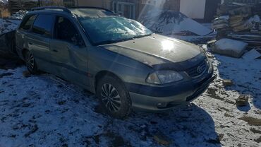 toyota camry 2002: Toyota Avensis: 2003 г., 1.8 л, Механика, Бензин, Универсал