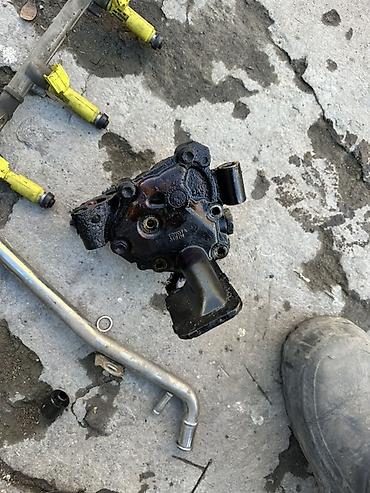 Другие детали для мотора: Продаются запчасти на 1az Маховик 1000 Клапанная крышка 1500 Поддон — 3