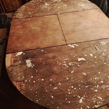 Masalar: Qonaq masası, İşlənmiş, Açılan, Taxta, Yumru masa — 20