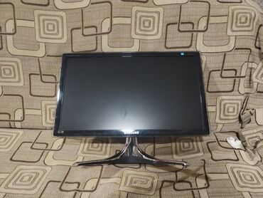 Masaüstü kompüterlər və iş stansiyaları: Masaüstü kompüter (ATX korpus) - Anakart: Gigabyte GA-G31M‑ES2C — 7