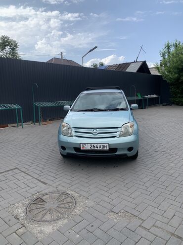 причины списания офисной мебели: Toyota ist: 2003 г., 1.3 л, Автомат, Бензин, Хетчбек