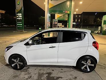 spark 7: Chevrolet Spark: 2018 г., 1 л, Вариатор, Бензин, Хэтчбэк — 2