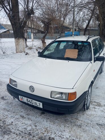 Volkswagen: Volkswagen Passat: 1993 г., 1.8 л, Механика, Бензин, Универсал