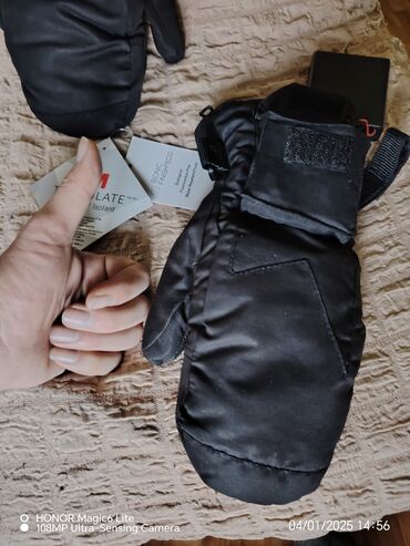 Sportska odeća: Rukavice, Novo — 2