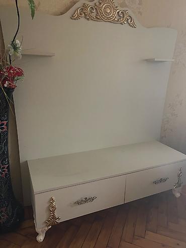 ikinci el kamot: İşlənmiş, Komod, TV altlığı, Servant, Kredit yoxdur — 2