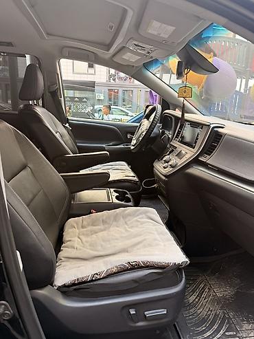 тае: Toyota Sienna: 2019 г., 3.5 л, Автомат, Бензин, Минивэн — 8