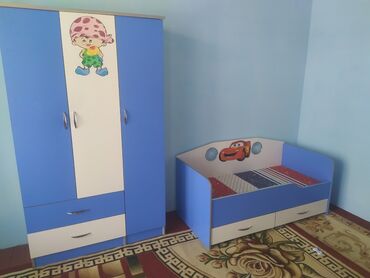 куханый шкафы: Детский гарнитур, цвет - Голубой, Новый