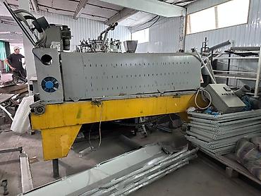 Аппараты розлива: Производственное оборудование имеется розлив газ напитков и укупор — 6