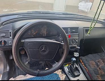 210 битый: Mercedes-Benz C-Class: 1993 г., 1.8 л, Механика, Бензин, Седан — 4