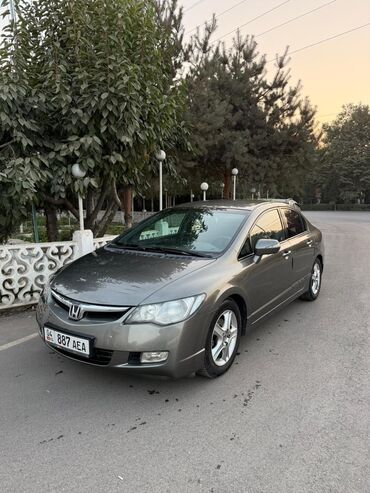москвич автомобиль: Honda Civic: 2007 г., 1.8 л, Механика, Бензин, Седан
