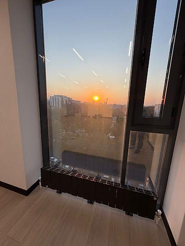 ищу бизнес: Сдаю Офис целиком: 94 м², В бизнес центре, С ремонтом — 5