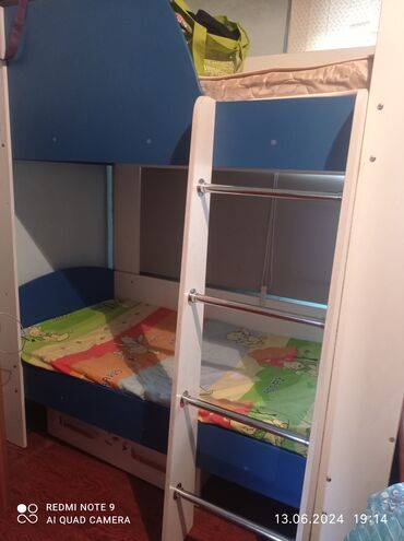 двух спальная: Продаю детскую кровать двухъярусную размер 90 на 1,5 см без матрасов