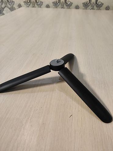 Другие аксессуары для фото/видео: Трёхосевой стабилизатор для смартфона с собственной экшн‑камерой в — 10