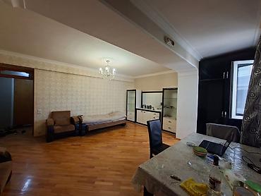 Mənzillər: Bakı, Yasamal, 2 otaqlı, Köhnə tikili, m. Elmlər Akademiyası, 65 kv. m — 6