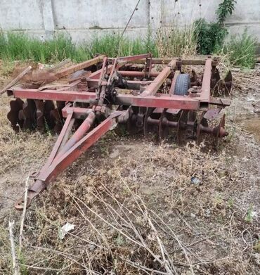 traktor altlıqlı qadın çəkmələri: İşlək vəziyətdədi 2 ədəddir deyə birin satıram və yaxud barter