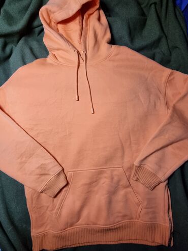Толстовки, худи: Худи персикового цвета с капюшоном и карманом-кенгуру. Мягкий трикотаж — 1