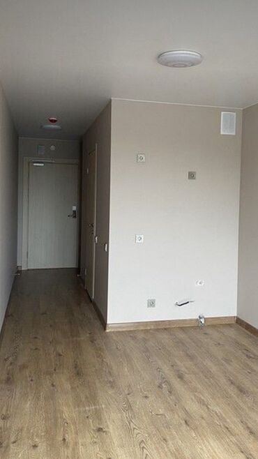 срочно продаю в связи с переездом: 1 бөлмө, 36 кв. м, 105-серия, 1 кабат, Косметикалык ремонт
