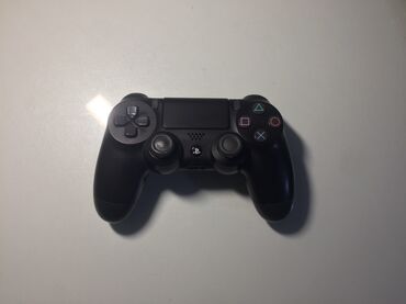 сколько стоит плейстейшен 3 в баку: Original dualshock 4 gamepadı. PlayStation 4, telefon ve pc üçün
