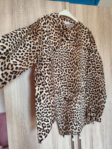 Köynək və bluzalar: Koftalar hamısı L ölçüdür.Ekru rəng köynəkdən başqa o biri koftalar -da lalafo.az — 11 Köynək və bluzalar: Koftalar hamısı L ölçüdür.Ekru rəng köynəkdən başqa o biri koftalar — 11